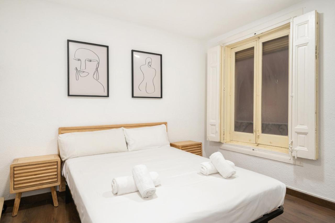 Apartamento En La Puerta Del Sol Apartment Madrid Exterior photo